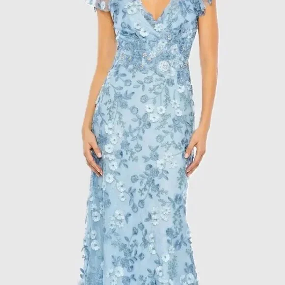 NWT Mac Duggal Size 6 Blue Embroidered Applique Wrap Over Flutter Sleeve Gown - Picture 1 of 7
